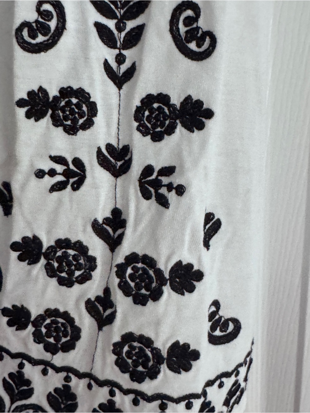 Anthropologie Akemi + Kin Chelsey Embroidered Boho-Chic Tank Top, Peasant Tank - Picture 8 of 14
